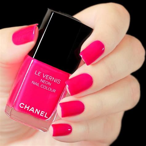 chanel neon pink nail polish|Chanel nail varnish gift set.